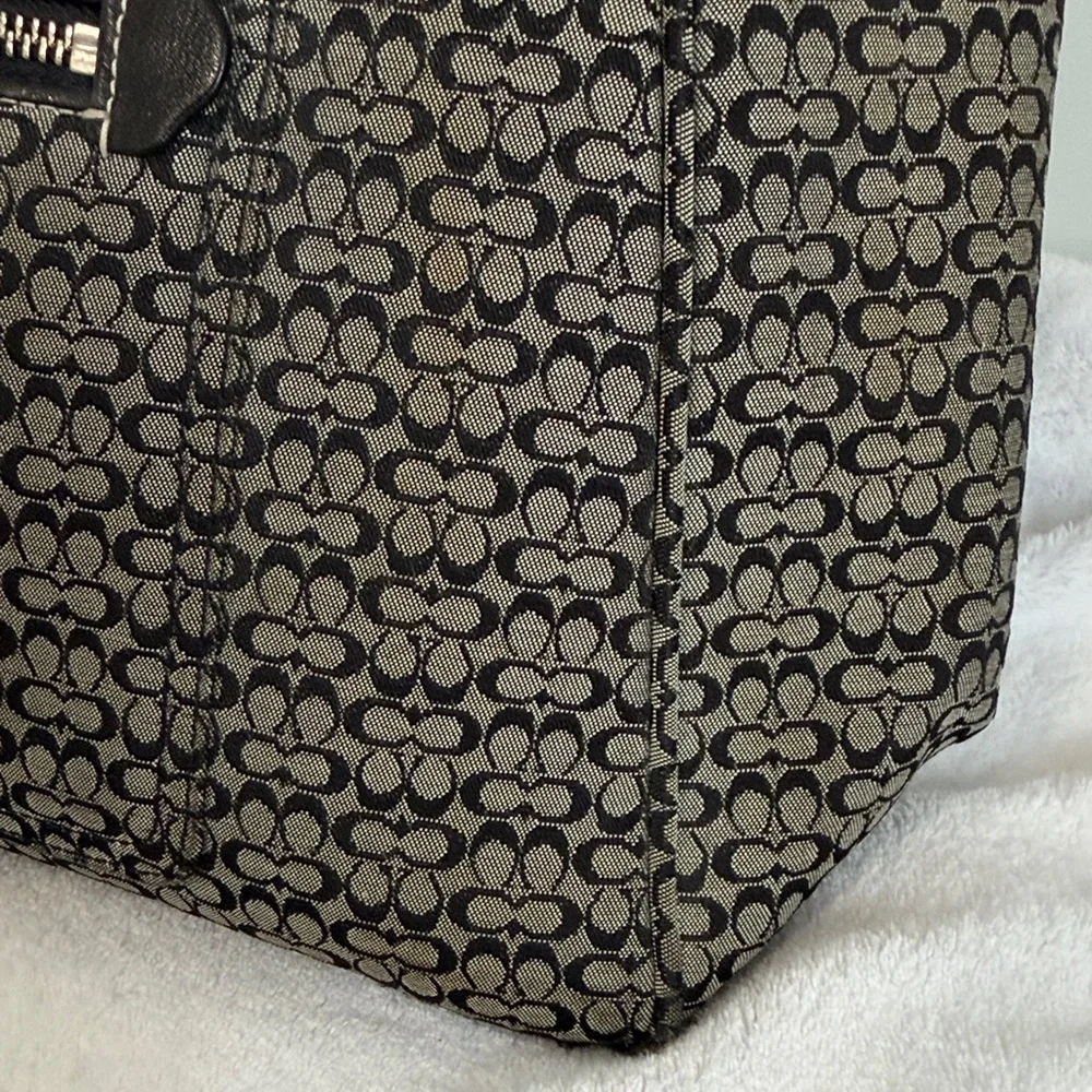 Coach Vintage Signature C Tote Bag | Black & Grey | Heavy Wear | As Is